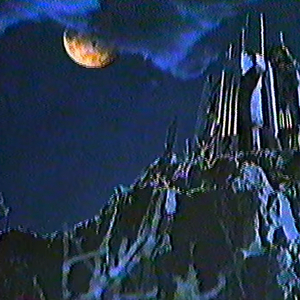 美女扒开双腿让男人捅
