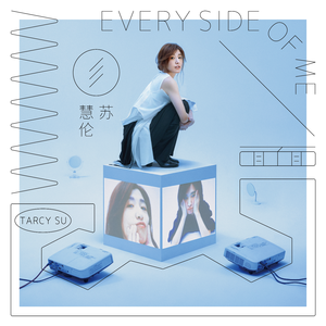 美女扒开双腿让男人捅
