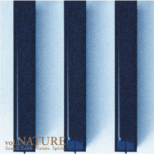 美女扒开双腿让男人捅
